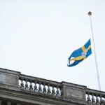 Prime Ministers call to Sweden Flag on half bar