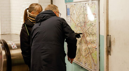 RATP definitively closes a line in Paris 300000 people took