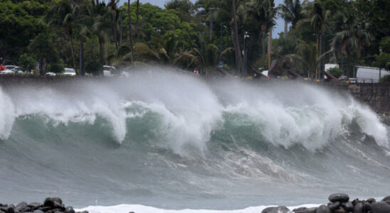 Reunion before the Garance cyclone passes emergency accommodation centers are