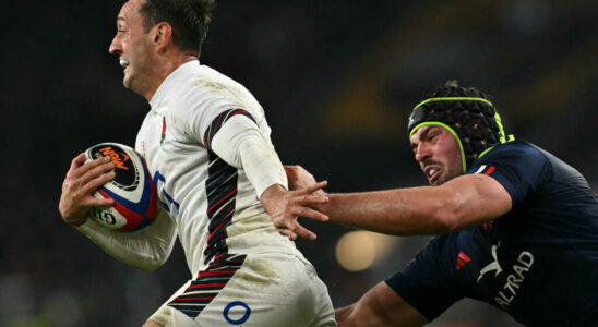 Rugby the French team is caught in the carpet in