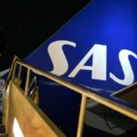 SAS plane has crossed unknown smell on board