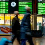 Stopping in train traffic after electrical errors in Gothenburg