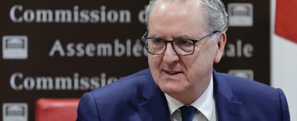 The parliamentarians narrowly approve of the appointment of Richard Ferrand