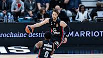 This time Mikael Jantunens Paris Basketball took the win in