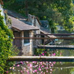 This village 30 minutes from Paris has a crazy charm