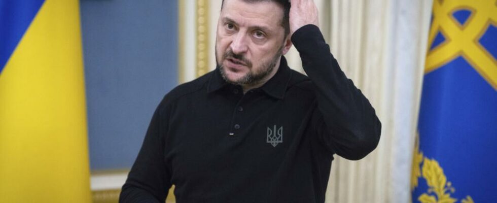 Ukraine the United States wants to bend Volodymyr Zelensky on