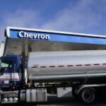 Venezuela Donald Trump withdraws from Chevron an oil operating license