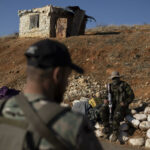 Violent fights on the Lebano Syrian border between Syrian troops and