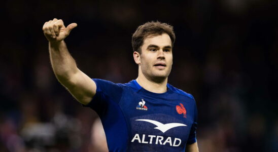 Why is Damian Penaud absent for France Wales Pays