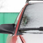 Winter this bad habit can crack your windshield in an