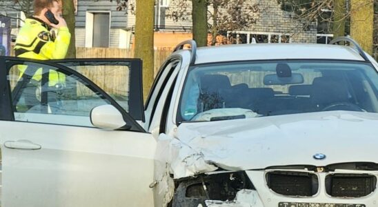 112 news collision at Utrecht intersection Brand e bike skips