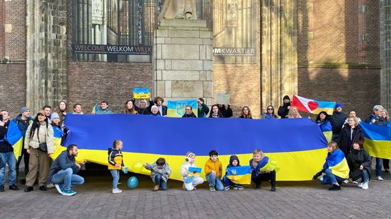 A hundred people are joining in Utrecht Mars for Ukraine