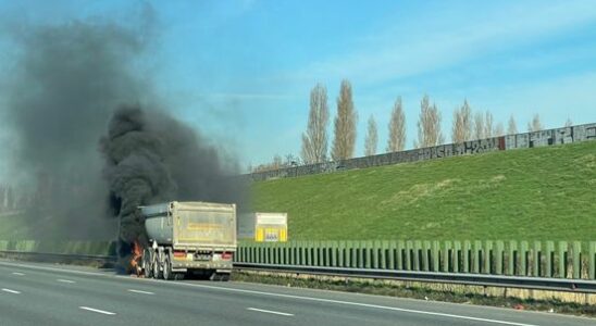 A12 only completely open again tonight due to damage due