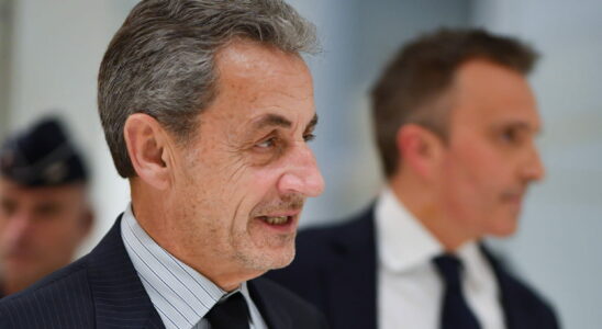 According to his daughter Nicolas Sarkozy will soon remove his