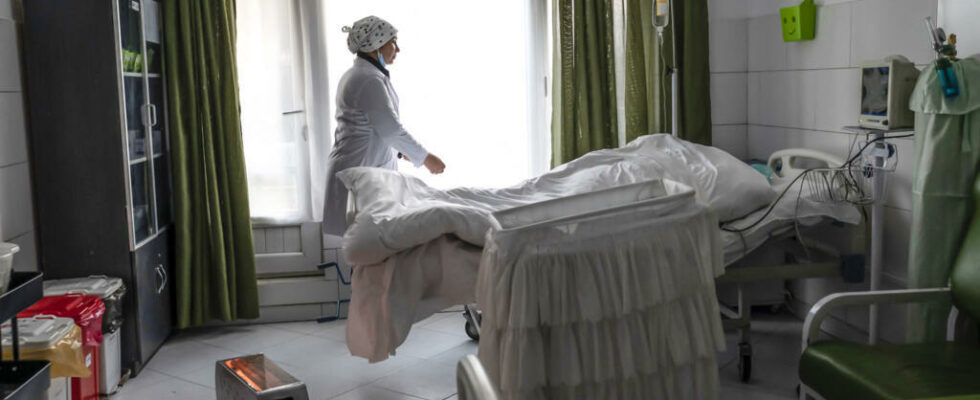 Afghanistan WHO warns against the closure of 80 of health