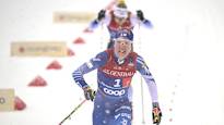 Aino Kaisa Saarinen is amazed at Kerttu Niskanens hustle Finnish skiing threats