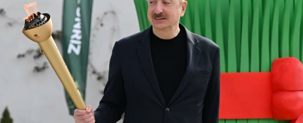 Azerbaijani President Aliyev burned Nevruz Fire in Agar