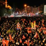 Big protests in Istanbul despite ban