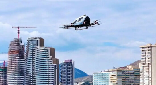 Chinese Ehang Flying Taxi model has signed a first in