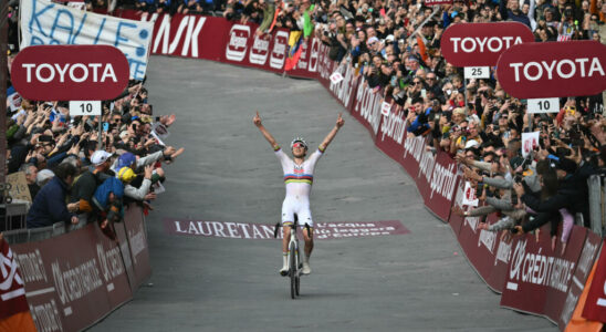 Cycling despite a fall Pogacar won the Strade Bianche for