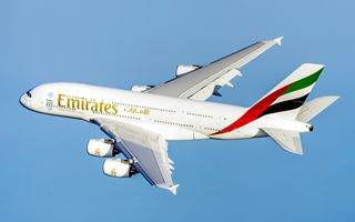 Emirates allocates 5 billion dollars per renewal 220 aircraft