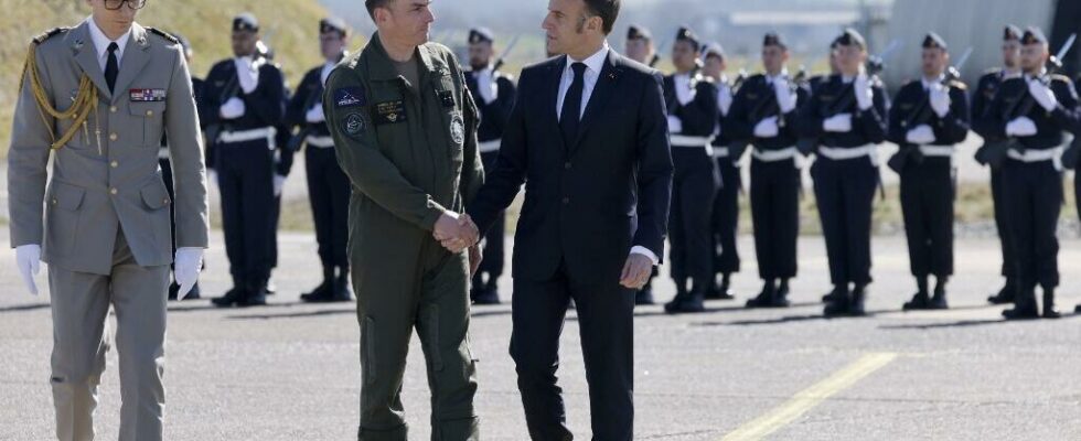 France Emmanuel Macron announces new investments in nuclear deterrence