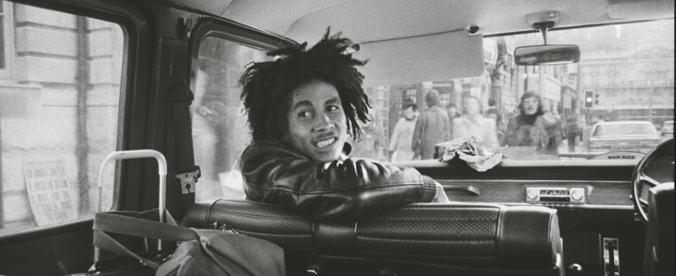 From Bob Marley to Oasis An exhibition full of life