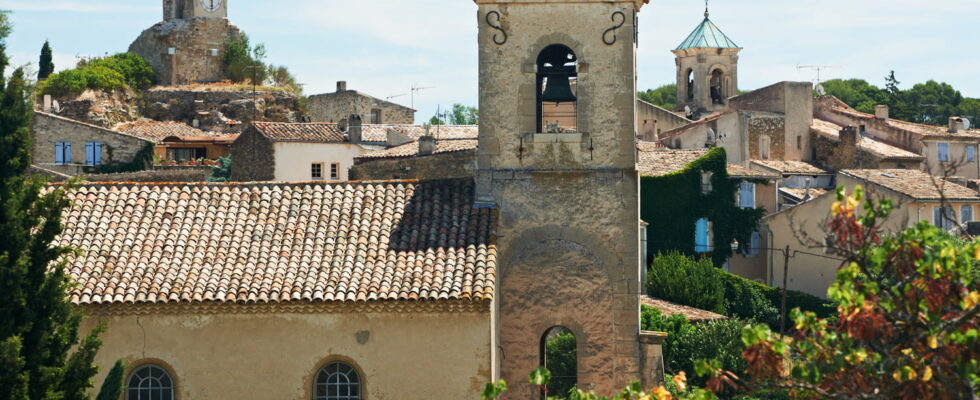 It feels like Tuscany this village hidden in France has