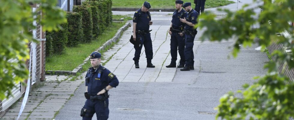 Police The security zone had a short term effect