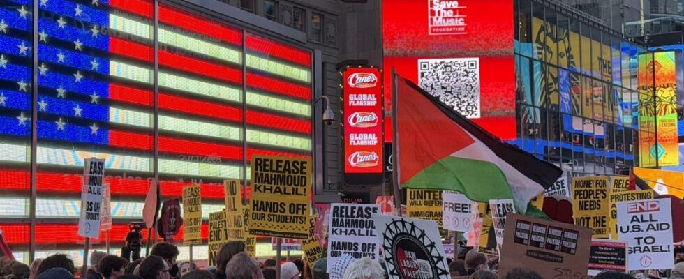 Protest in Times Square Thousands of people poured into the