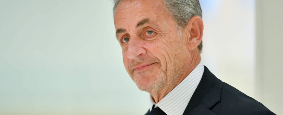 Sarkozy has a solution to keep his legion of honor