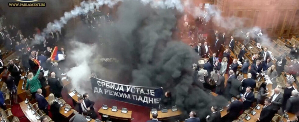 Serbia the opposition disrupts a session of the parliament with