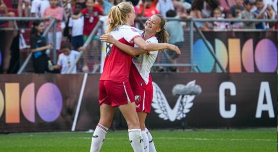 Sports short week 10 draw Women FC Utrecht The