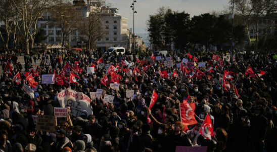 Turkiye at the heart of Istanbul demonstrations something is changing